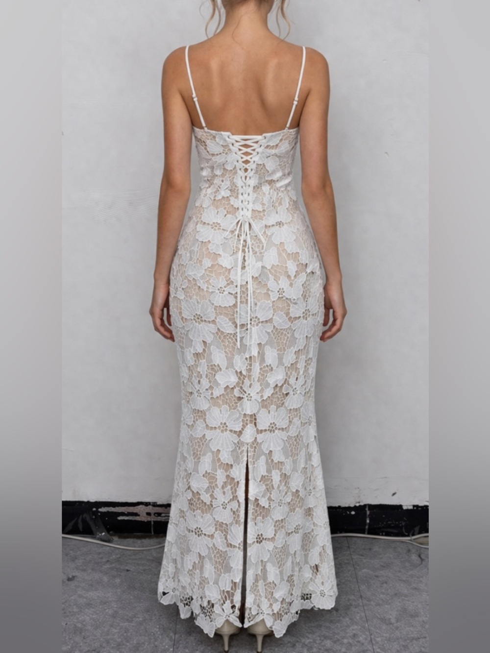 Vintage White Floral Lace Maxi Dress - Picture 3 of 3